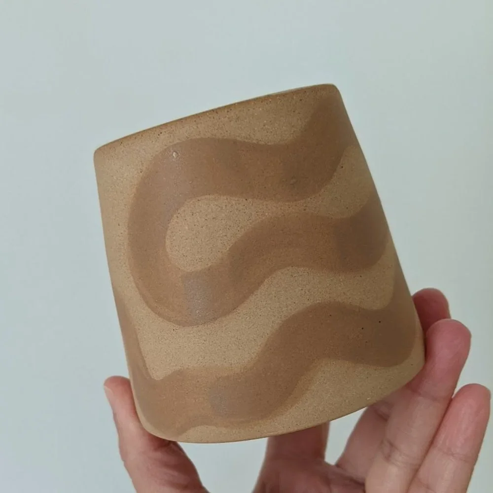 STUDIO SONTOSIS New Tan Squiggle Short Cup - Picture 3 of 8
